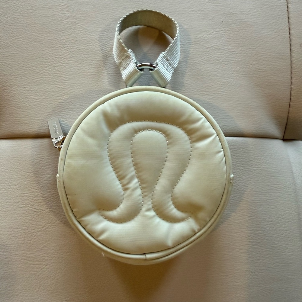 Lululemon Athletica Beige Round Cosmetic Case